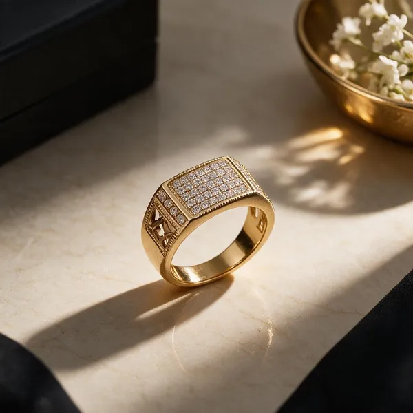 Gold_Tone_Rhinestone_Signet_Ring_For_Men