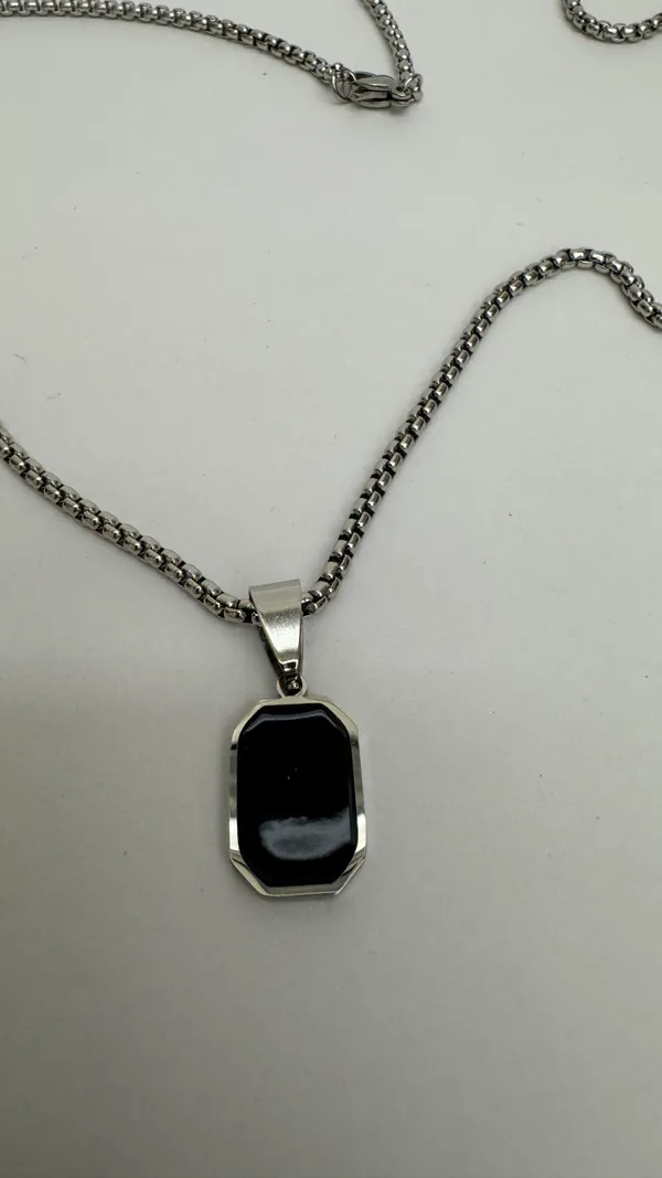 Silver-Tone_Metal_Pendant_Necklace_for_Men