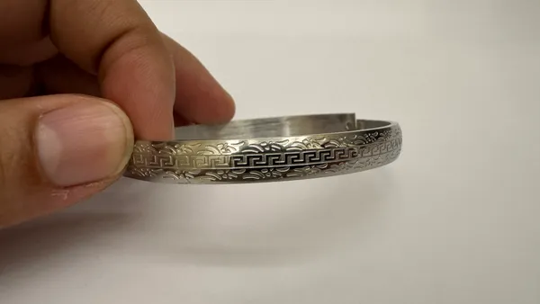 Silver_Tone_Greek_Key_Bangle_Bracelet_for_Women