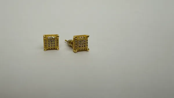 Gold_Tone_Square_Stud_Earrings_for_Women
