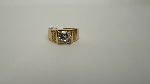 Gold_Tone_Crystal_Stone_Statement_Ring