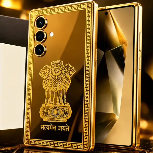 Samsung_Galaxy_Z_Fold8_Back_Cover,_Customized_And_Personalized_Back_Case_Cover_(Gold,_Golden)