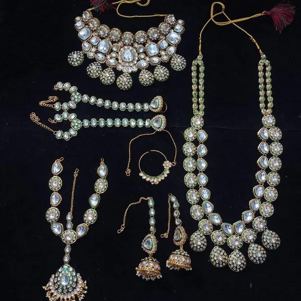 Premium_Heavy_Green_Bridal_Necklace_Set_Default_Title