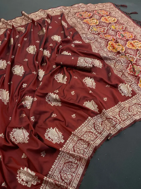 Ethnivo_Sindoori_Shahi_Woven_Silk_Saree_Default_Title