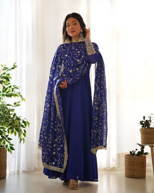 Navy_Blue_Elegant_Festive_Designer_Readymade_Suit