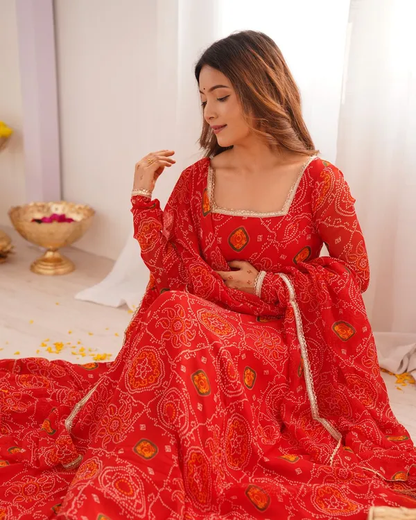 Traditional_Red_Chiffon_Bandhej_Anarkali_Readymade_Suit
