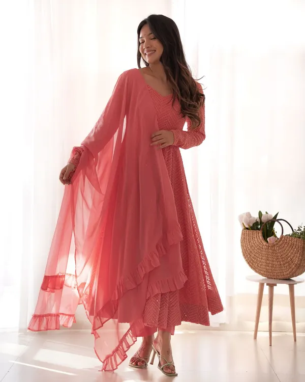 Peach_Trendy_Designer_Heavy_Pure_Soft_Fox_Georgette_Readymade_Suit