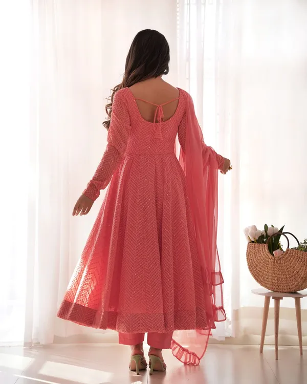 Peach_Trendy_Designer_Heavy_Pure_Soft_Fox_Georgette_Readymade_Suit