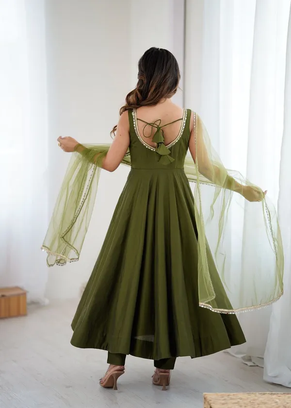 Mehendi_Color_Designer_Heavy_Roman_Silk_Readymade_Suit