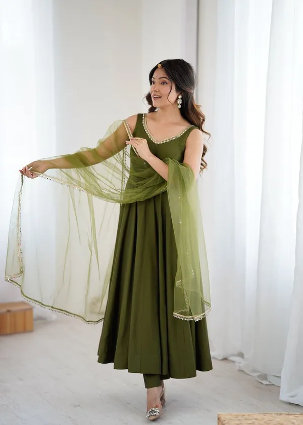 Mehendi_Color_Designer_Heavy_Roman_Silk_Readymade_Suit