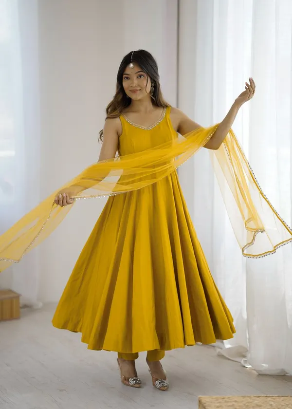 Yellow_Party_Wear_Trendy_Elementary_Designer_Readymade_Suit