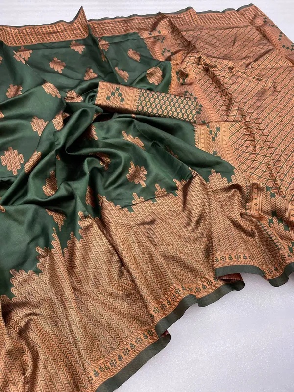 Green_Party_Wear_Designer_Banarasi_Soft_Silk_Saree_Default_Title