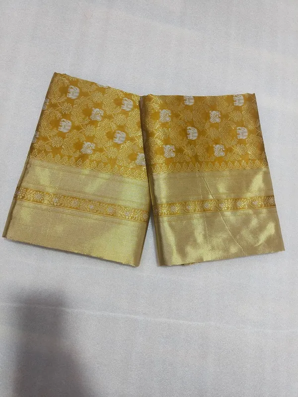 Chiku_Traditional_Wear_Designer_Banarasi_Soft_Silk_Saree_Default_Title