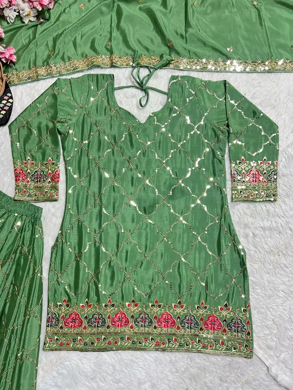 Sea_Green_Trendy_Designer_Chinon_Silk_Salwar_Suit