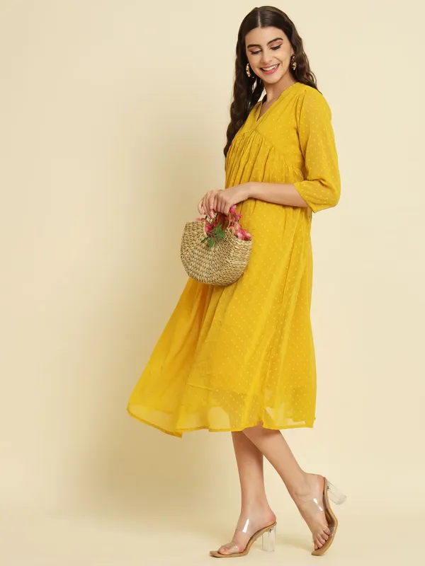 Yellow_Casual_Wear_Designer_Chiffon_Readymade_Kurti