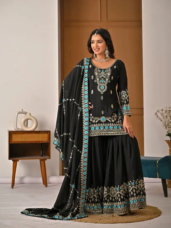 Black_Festive_Wear_Designer_Suit_Set_With_Dupatta