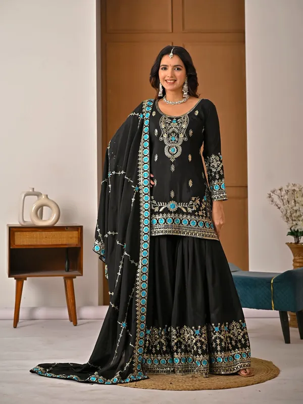 Black_Festive_Wear_Designer_Suit_Set_With_Dupatta
