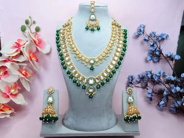 Green_Classic_Premium_Jewellery_Necklace_Set_Default_Title