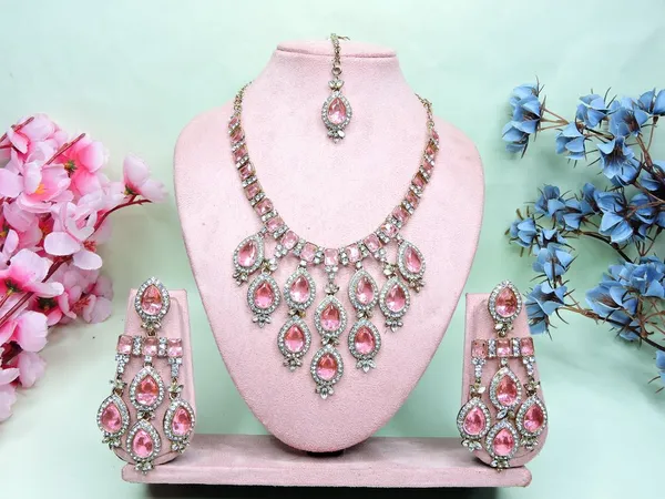 Pink_Festive_Wear_Classic_Imitation_Jewellery_Set_Default_Title