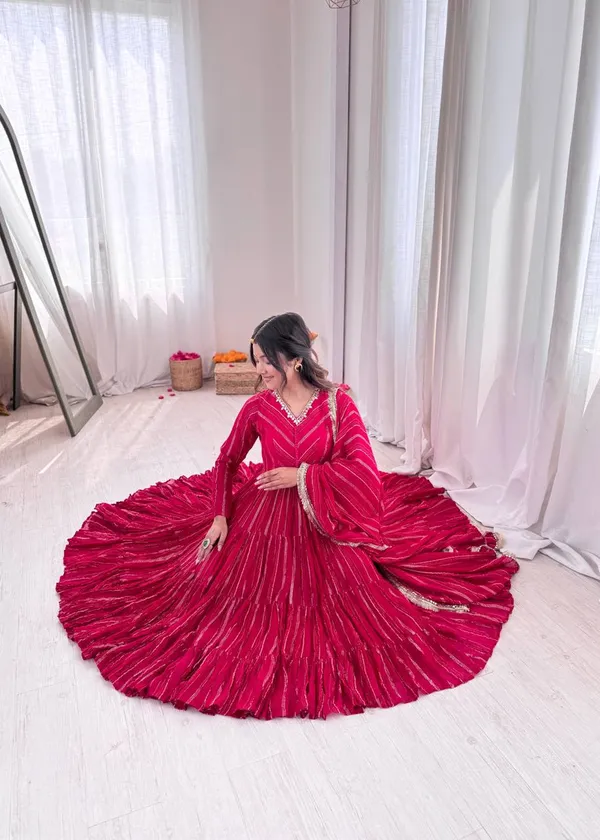 Pink_Luxury_Look_Designer_Readymade_Suit_Set_With_Dupatta