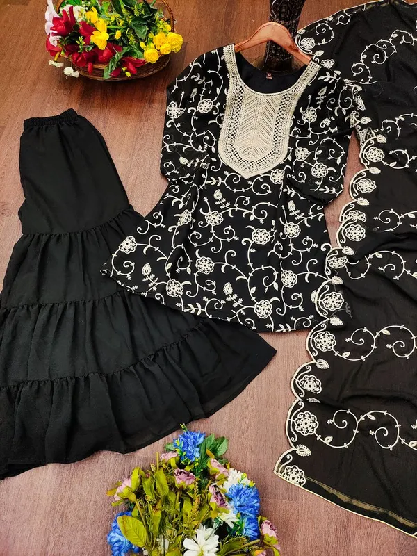 Black_Classic_Embroidered_Faux_Georgette_Occasion_Wear_Salwar_Suit