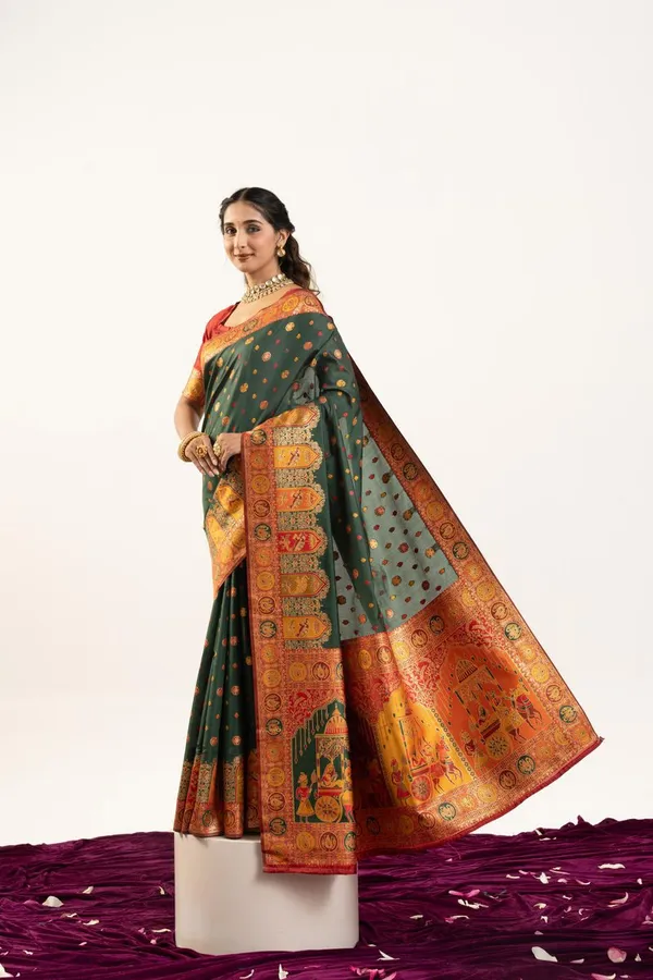 Green_Classic_Designer_Banarasi_Pashmina_Soft_Silk_Saree_Default_Title