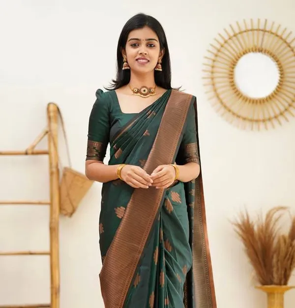 Green_Party_Wear_Banarasi_Soft_Silk_Saree_Default_Title