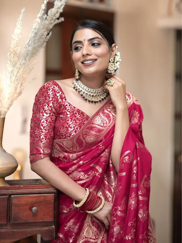 Premium_Pink_Classic_Traditional_Wear_Designer_Banarasi_Soft_Silk_Saree_Default_Title