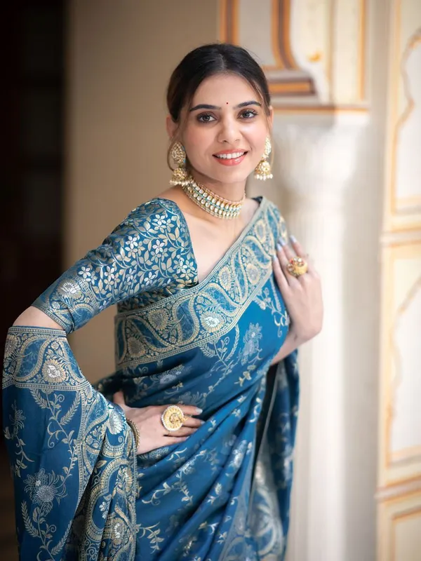 Teal_Grand_Classic_Traditional_Banarasi_Soft_Silk_Saree_Default_Title