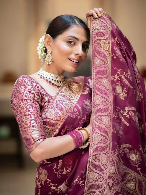 Wine_Luxury_Classic_Designer_Banarasi_Soft_Silk_Saree_Default_Title