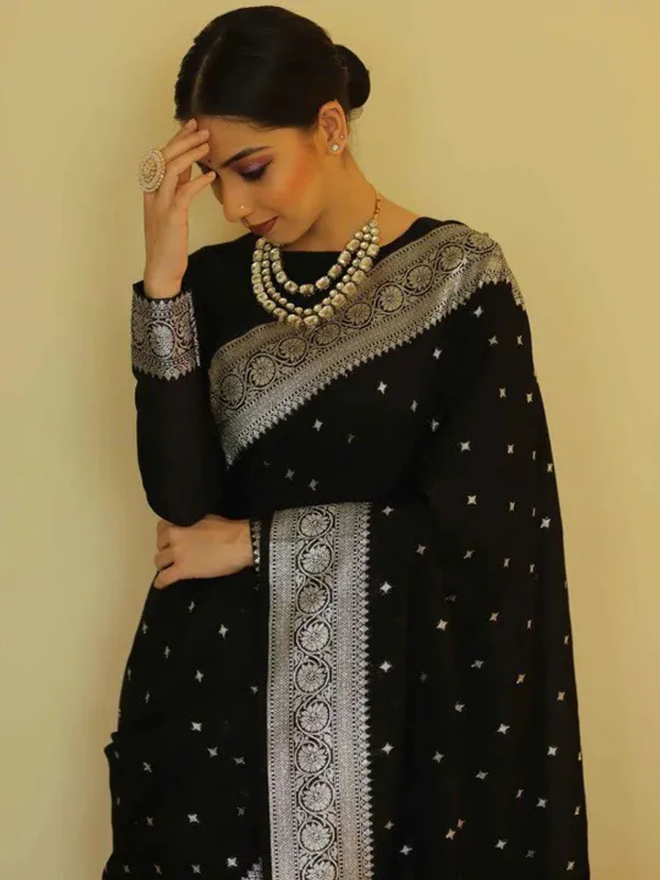 Black_Ethnic_Traditional_Designer_Banarasi_Soft_Silk_Default_Title