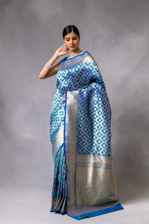 Firozi_Color_Traditional_Banarasi_Soft_Silk_Saree_With_Beautiful_Zari_Work_Default_Title