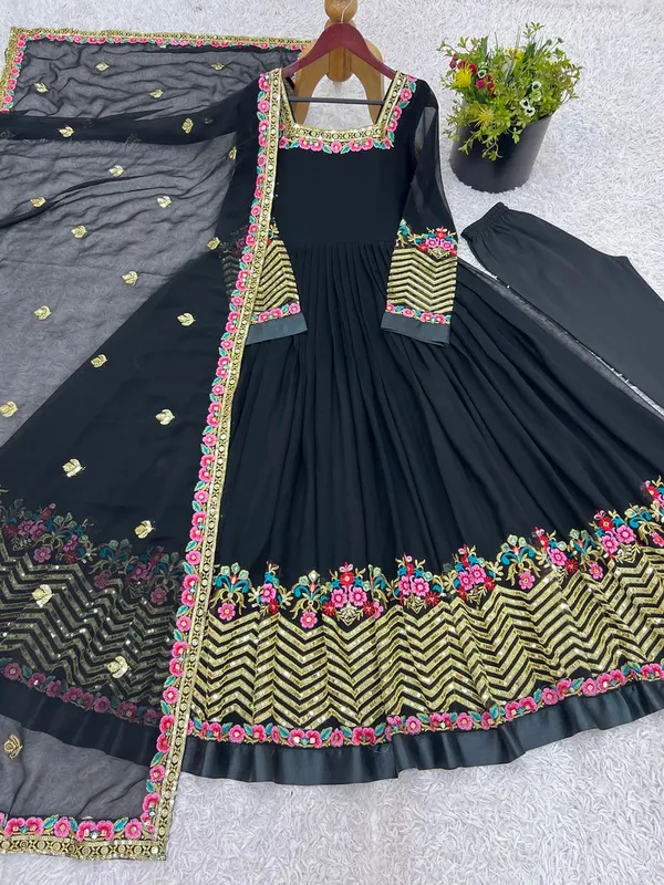 Black_Heavy_Georgette_Timeless_Festive_Readymade_Suit
