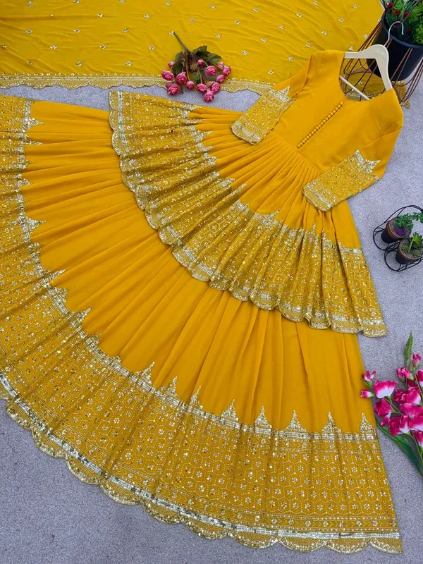 Yellow_Elegant_Designer_Haldi_Mehendi_Celebration_Lehenga_With_Top_Dupatta