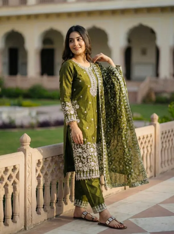 Mehendi_Green_Premium_Heavy_Embroidery_Readymade_Salwar_Suit