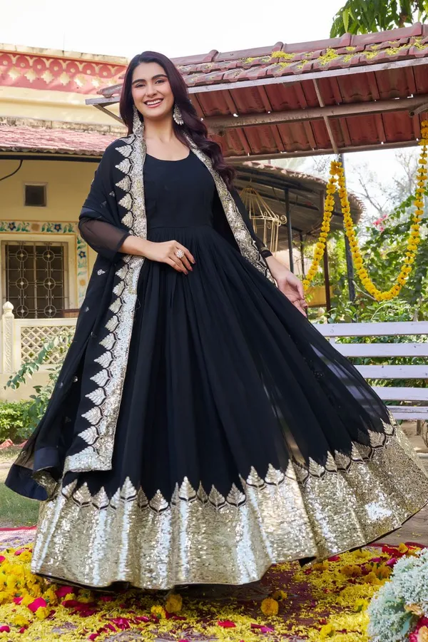 Black_Designer_Heavy_Sequence_Embroidery_Gown_With_Dupatta