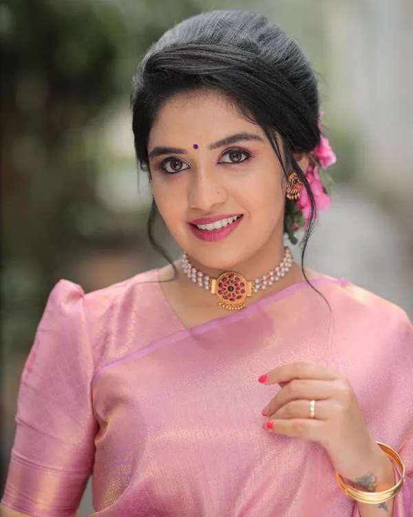 Pink_Elegant_Designer_Banarasi_Soft_Silk_Saree_Default_Title