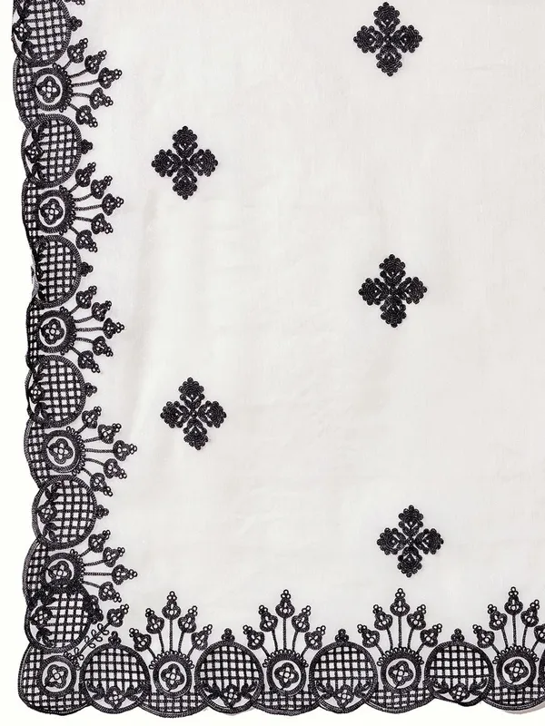 White_Premium_Designer_Fendy_Chiffon_Saree_With_Blouse_Default_Title