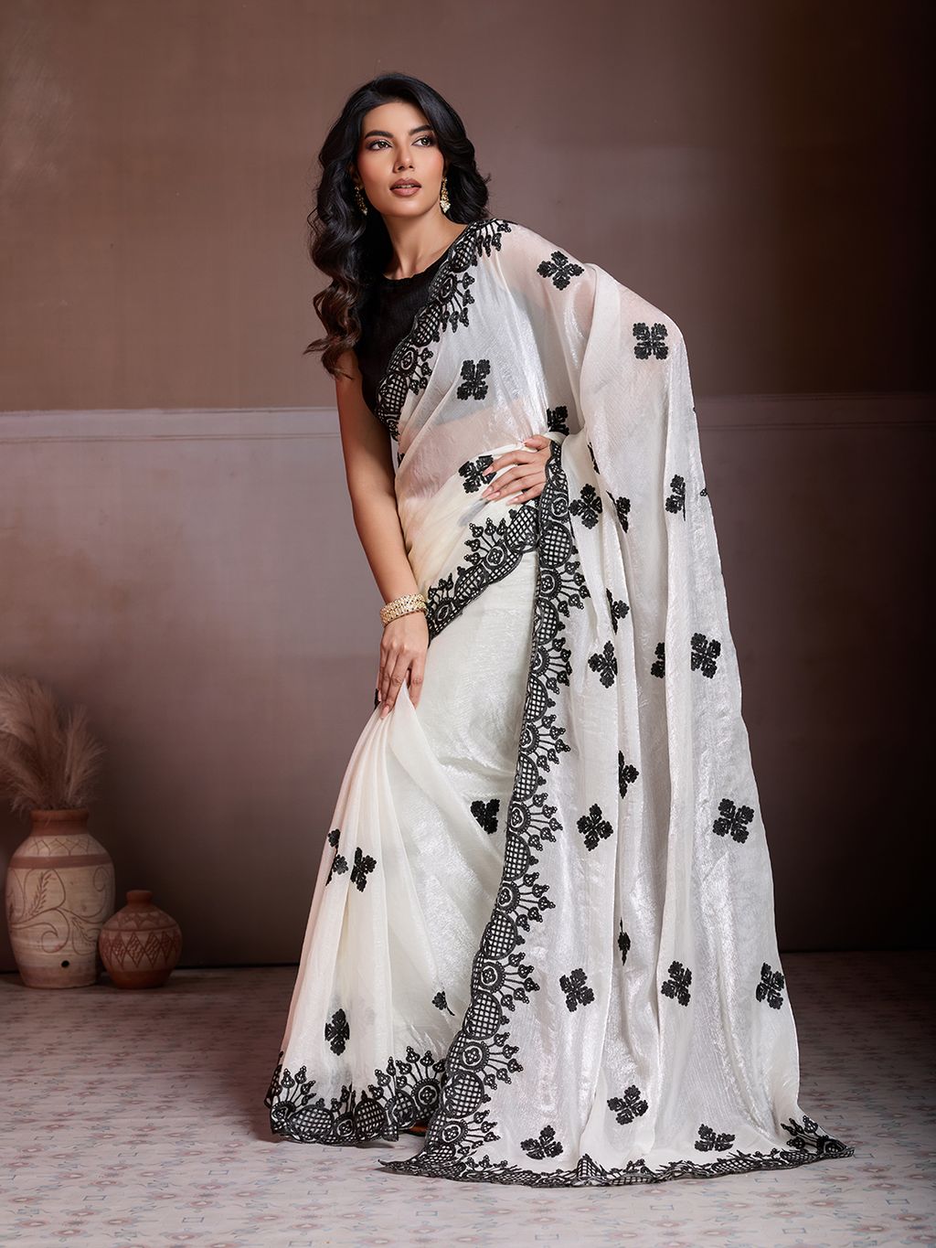 White_Premium_Designer_Fendy_Chiffon_Saree_With_Blouse_Default_Title