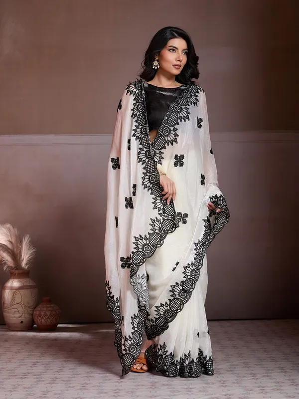 White_Premium_Designer_Fendy_Chiffon_Saree_With_Blouse_Default_Title