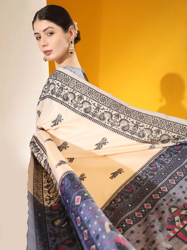 Off_White_Color_Ethnic_Wear_Designer_Soft_Raw_Silk_Saree_Default_Title