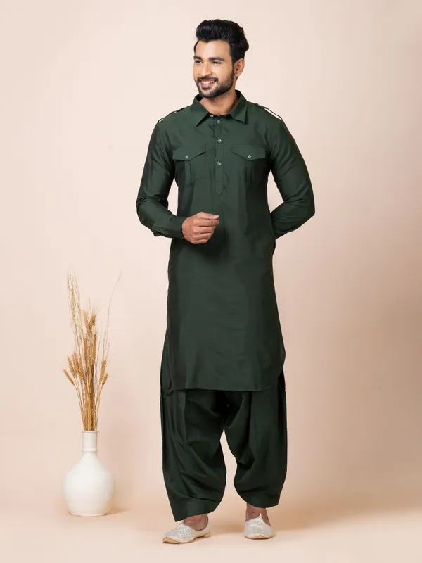Green_Color_Ethnic_Wear_Pathani_Kurta_Set