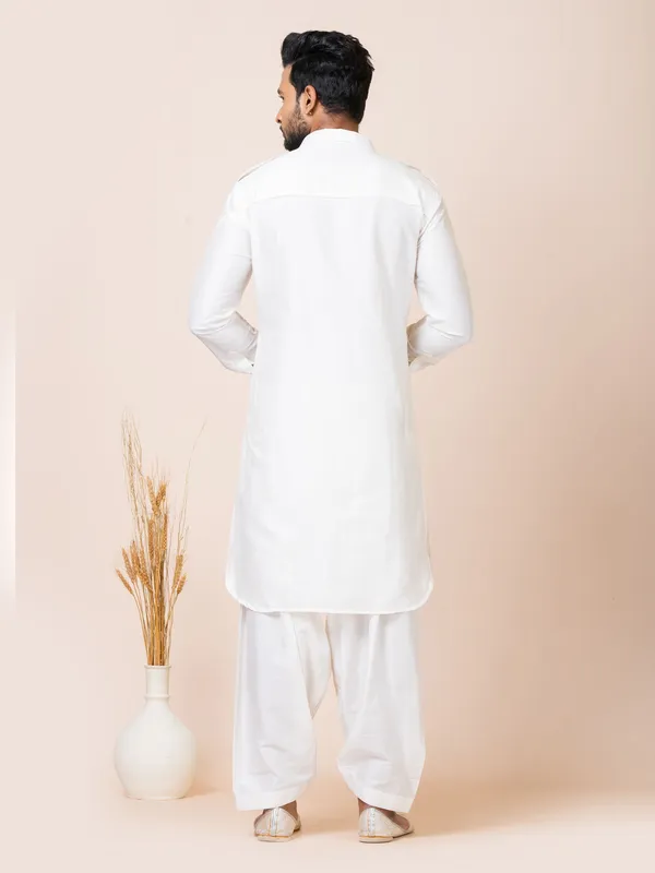 White_Color_Premium_Pathani_Kurta_Set
