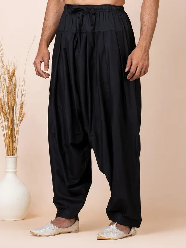 Black_Color_Party_Wear_Pathani_Kurta_Set