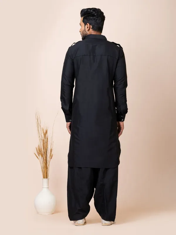 Black_Color_Party_Wear_Pathani_Kurta_Set