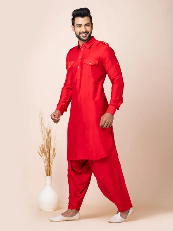 Red_Color_Traditional_Pathani_Kurta_Set