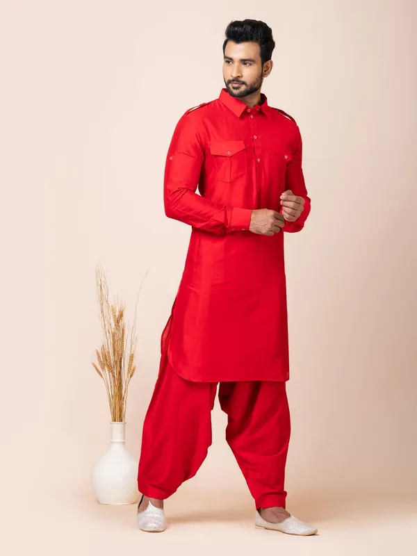 Red_Color_Traditional_Pathani_Kurta_Set