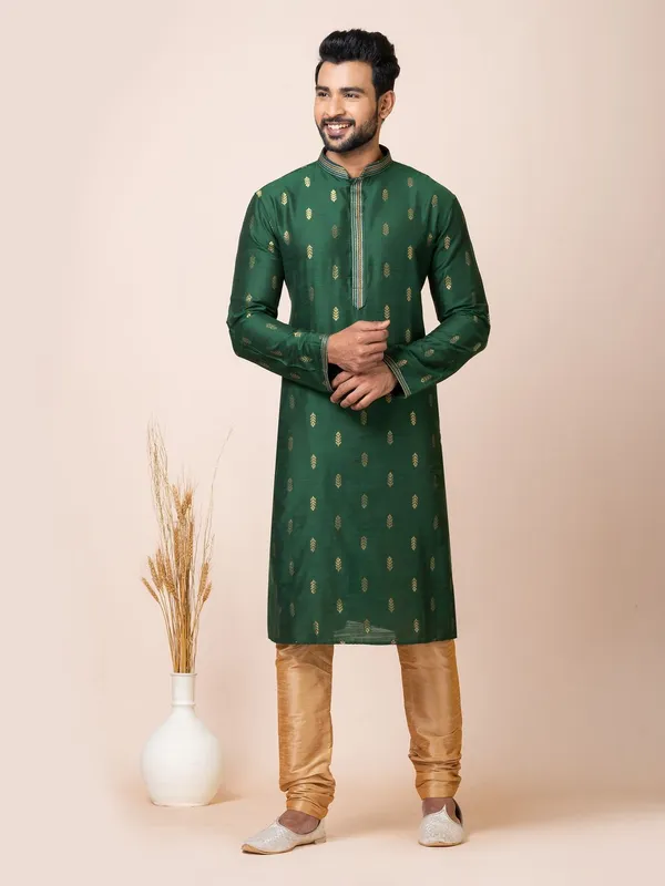 Green_Color_Function_Wear_Cotton_Jacquard_Kurta_Set