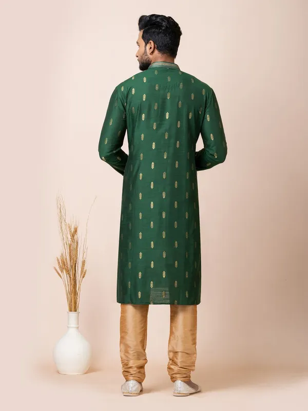 Green_Color_Function_Wear_Cotton_Jacquard_Kurta_Set