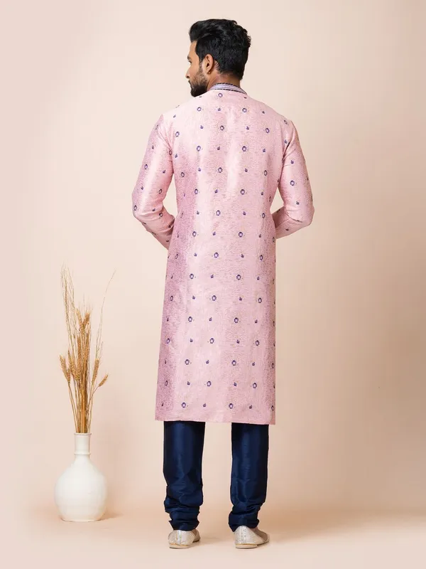 Peach_Pink_Color_Festive_Wear_Cotton_Jacquard_Kurta_Set